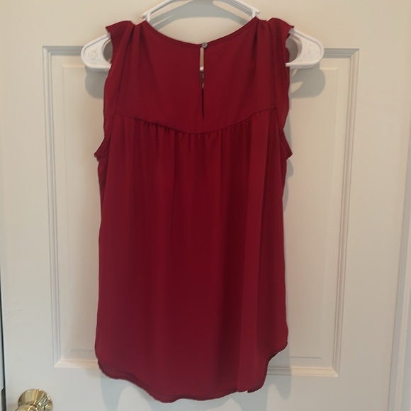 Loft Dressy Dark Red Tank Size Small - Picture 3 of 3